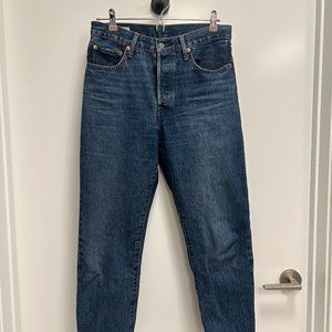 NWT Levi's 501 Crop Women's Straight Jeans Size 28 x 28